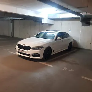  Apartment Vip, With Free Garage Parking